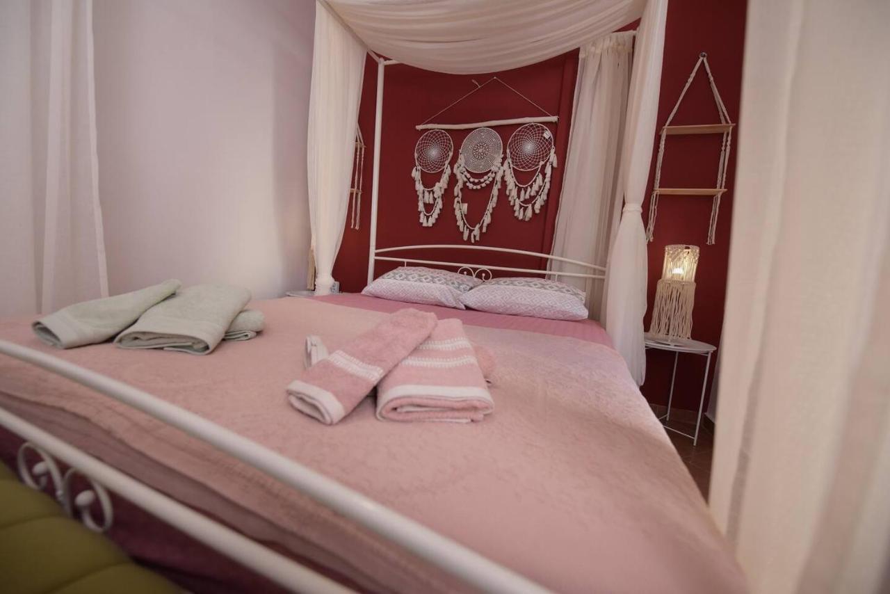Amalfi Luxury Apartment Komotiní Ngoại thất bức ảnh